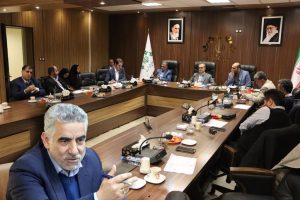 دلیل سکوت استاندار گیلان در برابر بازیهای کودکانه شورای شهر رشت چیست؟