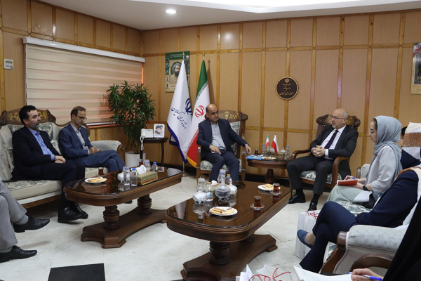 استاندار گیلان: روابط ایران و لهستان باید تقویت شود 1